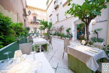 هتل Le Caserie Locanda Di Charme