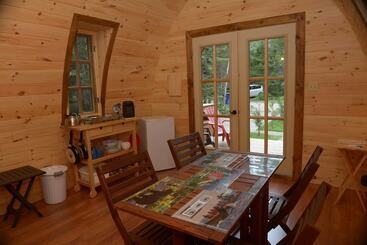 هتل Les Prets A Camper Du Camping Tadoussac