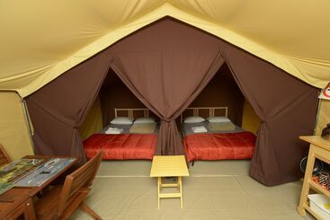 هتل Les Prets A Camper Du Camping Tadoussac