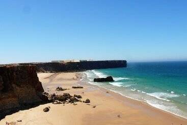 هتل Parque De Campismo Orbitur Sagres