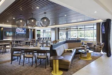 هتل Springhill Suites By Marriott Great Falls