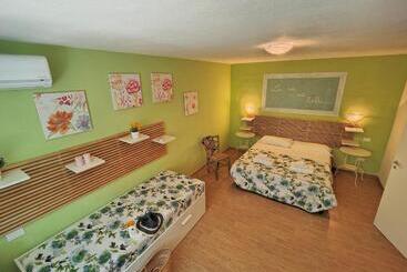Le Dune Ground Floor Apartments   Futura Cav