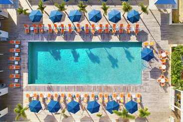 Mahogany Bay Resort & Beach Club, Curio Collection By Hilton