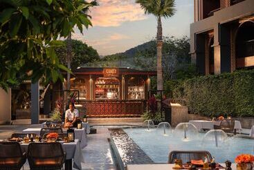 هتل Avista Grande Phuket Karon   Mgallery