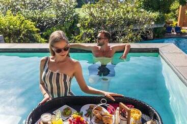 هتل Avista Grande Phuket Karon   Mgallery