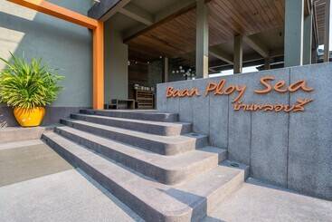 هتل Baan Ploy Sea