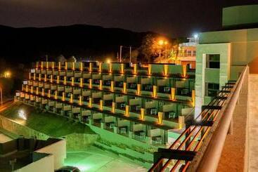 هتل Eleton Resort & Spa