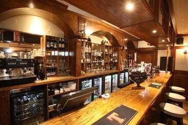 هتل Ferry Inn