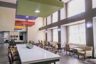 هتل Hampton Inn & Suites Amarillo East