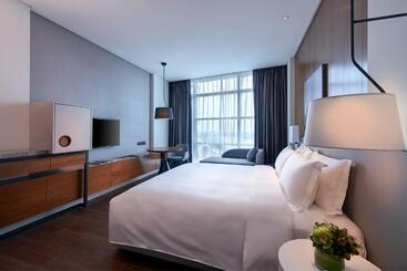 هتل Le Meridien Petaling Jaya