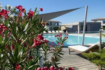 هتل Résidence Pierre & Vacances Premium Les Villas De Porto Vecchio