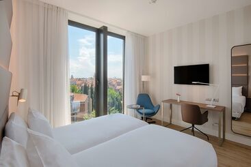 Avani Rio Novo Venice Hotel   Previously Nh Venezia Rio Novo