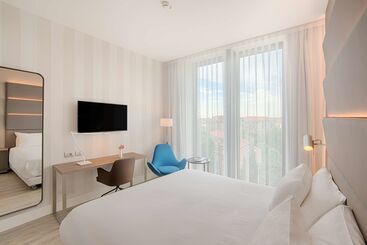 Avani Rio Novo Venice Hotel   Previously Nh Venezia Rio Novo