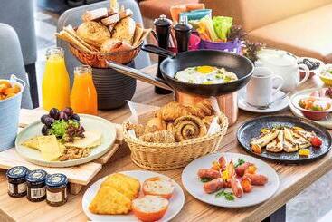 هتل Park Inn By Radisson Makkah Al Naseem