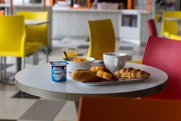 هتل Premiere Classe Roissy Aeroport Charles De Gaulle