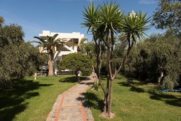 هتل Proimos Apartments