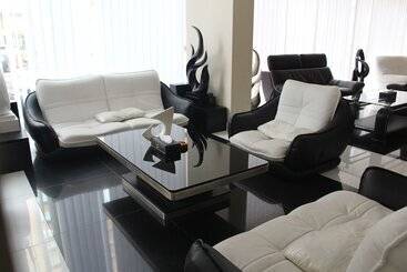 酒店 Raoum Inn