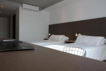 هتل Unit Santa Rosa