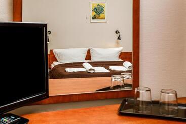 ホテル Villa Antares I & Ii