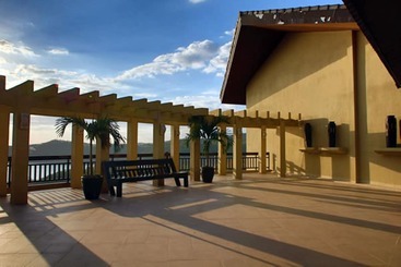 Amara Residences