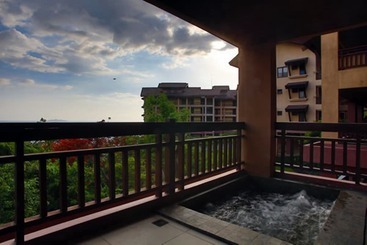 Amara Residences