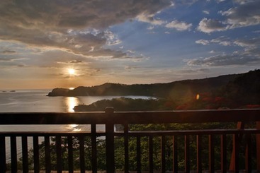 Amara Residences