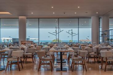هتل Gennadi Grand Resort