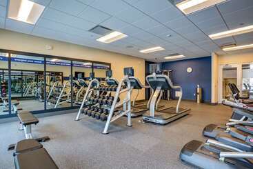 هتل Hampton Inn & Suites Boston/waltham