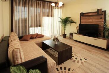 هتل Long Beach Resort