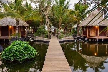 هتل Mandala Eco Villas