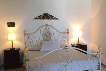 ホテル Ristorante O Palmo Inn