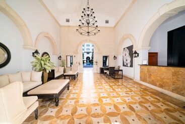 هتل The Regent Grand