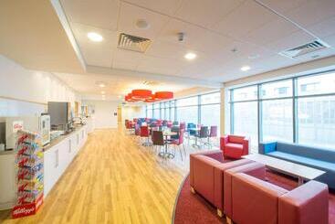 هتل Travelodge London Wembley High Road