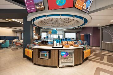 هتل Tru By Hilton Cedar Rapids Westdale