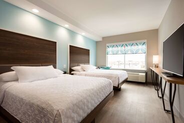 هتل Tru By Hilton Cedar Rapids Westdale