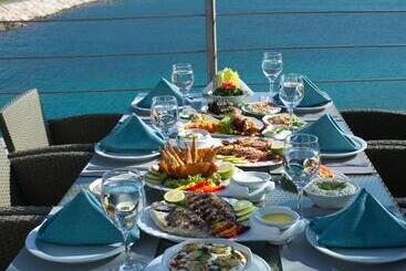 Miramar Hotel Resort And Spa