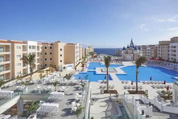 Курорт Bahia Principe Fantasia Tenerife