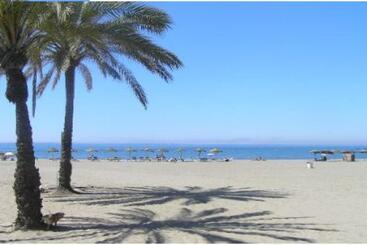 تختخواب و صبحانه H Juan