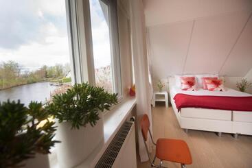 تختخواب و صبحانه Villa Envie