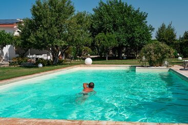 تختخواب و صبحانه Villa Savarino