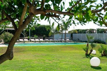 تختخواب و صبحانه Villa Savarino