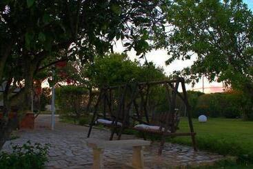 تختخواب و صبحانه Villa Savarino
