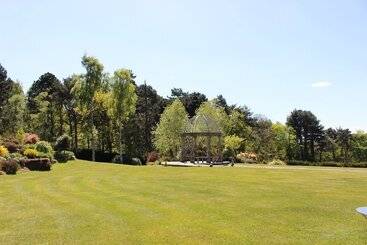 هتل Hillbark