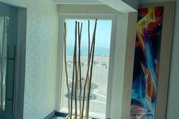هتل Alcor Beach