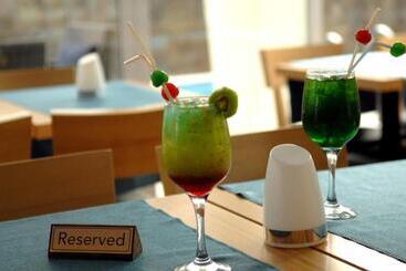 酒店 Blue Marlin