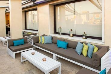 هتل Grand Brizo Buenos Aires