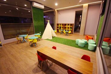 هتل Hot Beach Resort