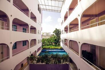 هتل Kavia Cancun