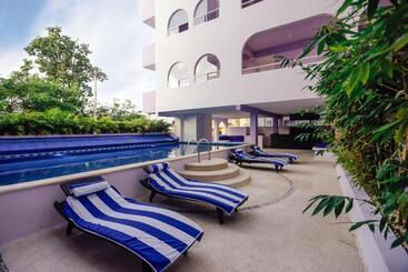 هتل Kavia Cancun