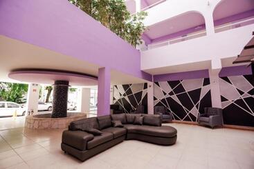 هتل Kavia Cancun